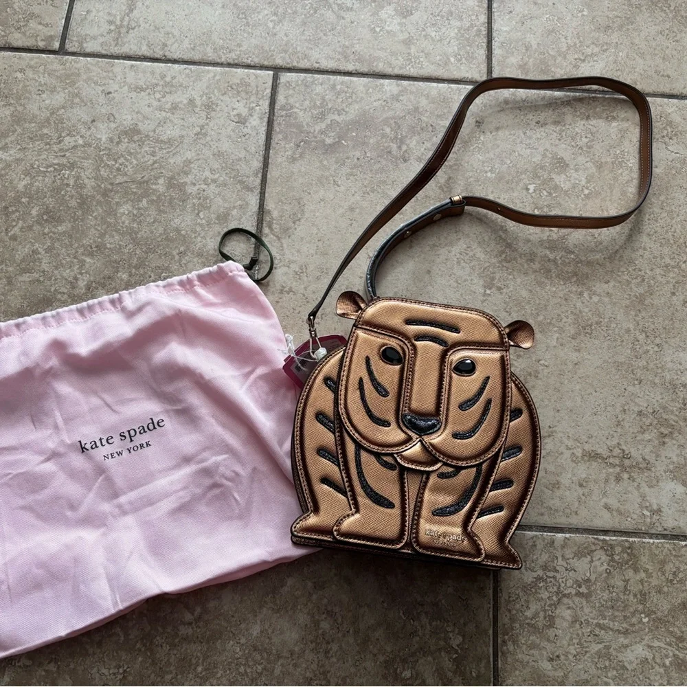 Kate Spade New York Goldie/ Felix 3D Tiger leather bag NWOT RARE